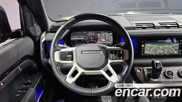 Land Rover Defender 2020 — фото 15