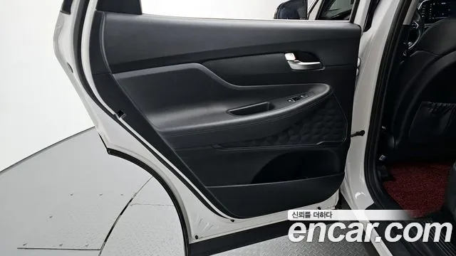 Hyundai Santafe 2019 — фото 15