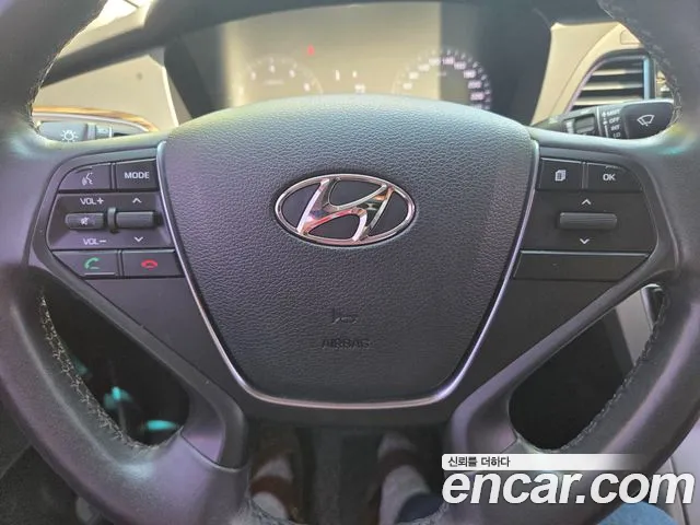 Hyundai Sonata 2016 — фото 11