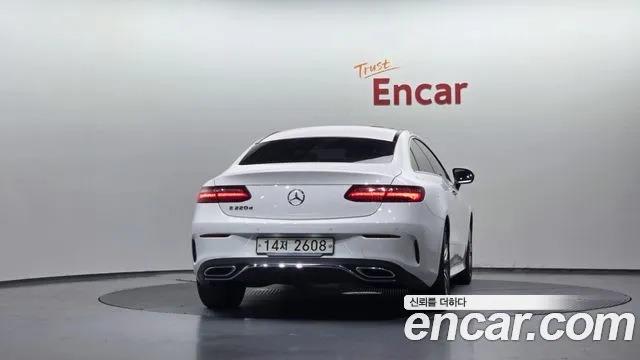 Mercedes-Benz E-Class 2019 — фото 4
