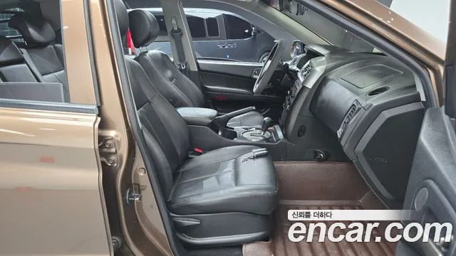 KG_Mobility_Ssangyong KORANDO 2016 — фото 16