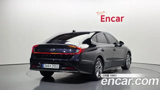 Hyundai Sonata 2021 — фото 2