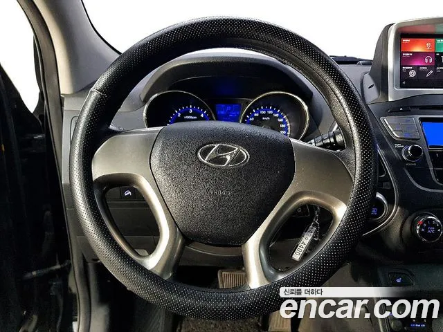 Hyundai Tucson 2012 — фото 11