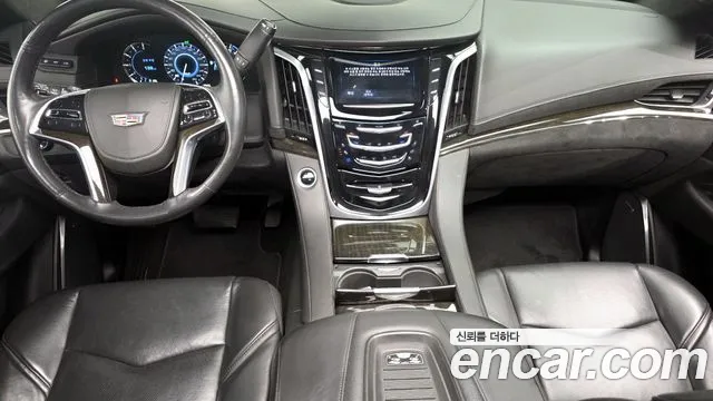Cadillac Escalade 2020 — фото 10