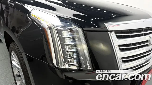 Cadillac Escalade 2020 — фото 8