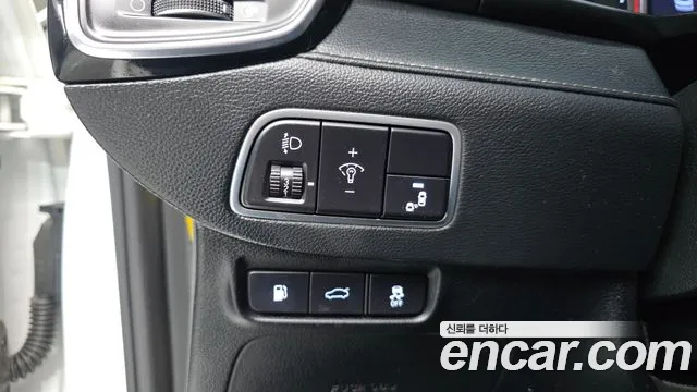 Hyundai Grandeur 2018 — фото 13