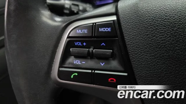 Hyundai AVANTE 2017 — фото 20