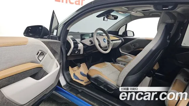 BMW i3 2015 — фото 10