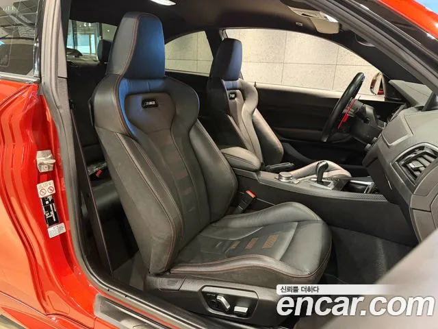 BMW M2 2021 — фото 14