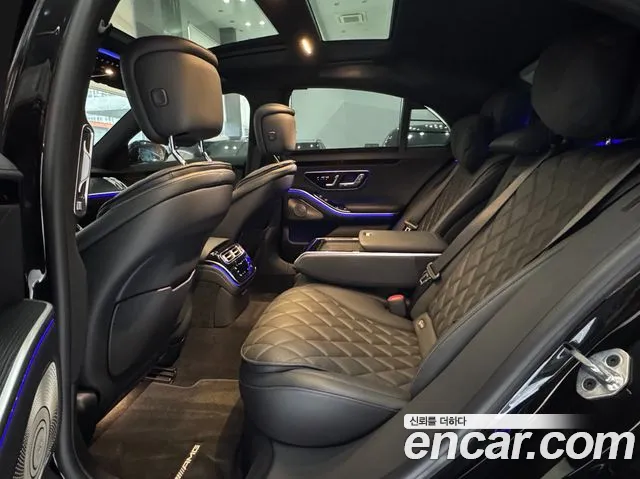 Mercedes-Benz S-Class 2023 — фото 13