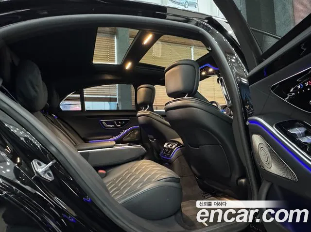 Mercedes-Benz S-Class 2023 — фото 16