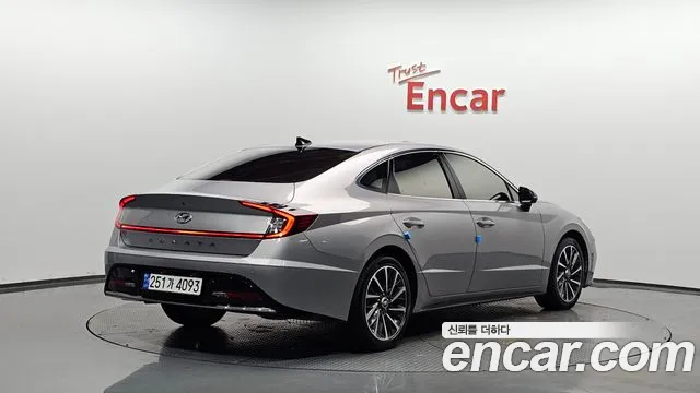 Hyundai Sonata 2023 — фото 1