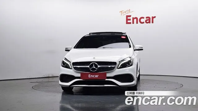Mercedes-Benz A-Class 2018 — фото 3