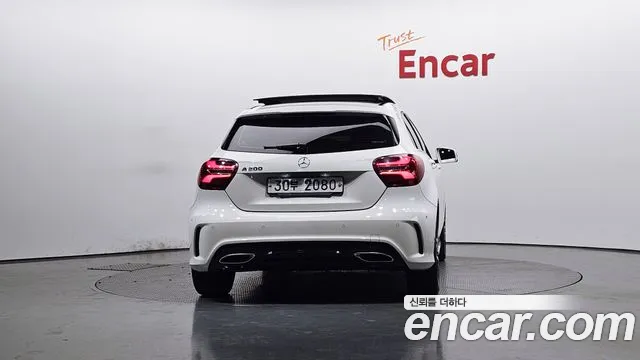 Mercedes-Benz A-Class 2018 — фото 4