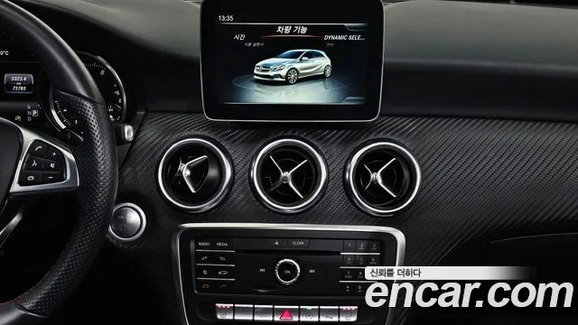 Mercedes-Benz A-Class 2018 — фото 20