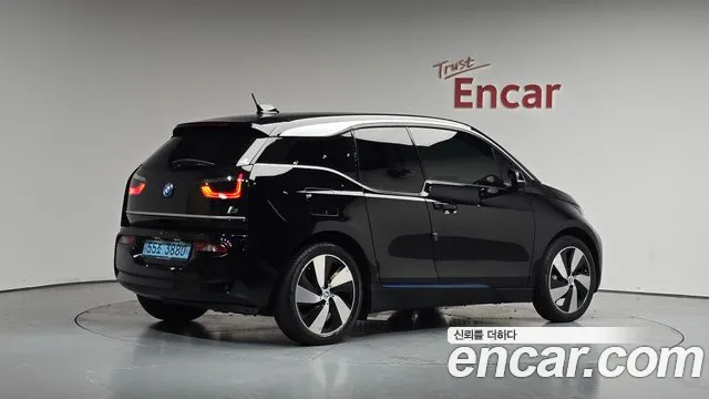 BMW i3 2019 — фото 1