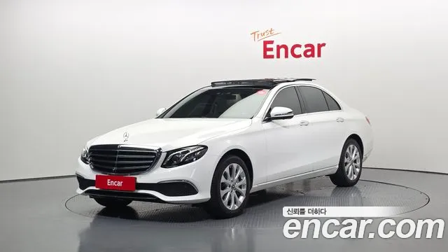 Mercedes-Benz E-Class 2019 — фото 1
