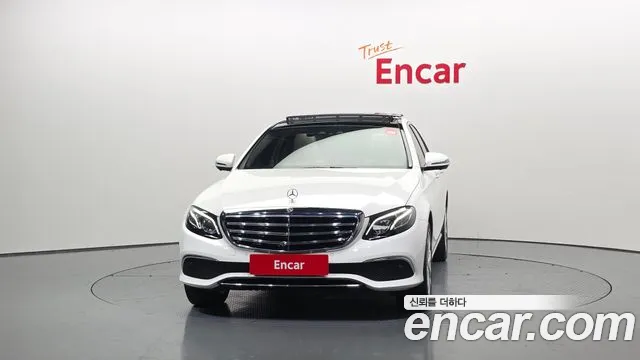 Mercedes-Benz E-Class 2019 — фото 3