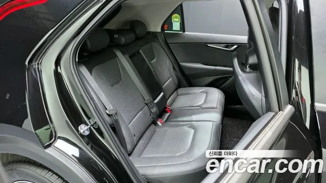 Kia Niro 2022 — фото 17