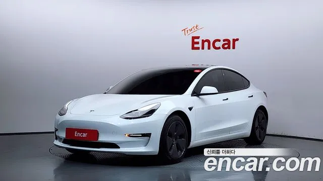 Tesla Model 3 2021 — фото 1