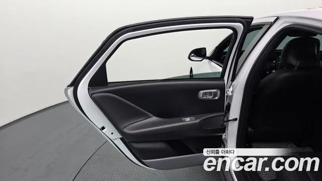 Hyundai Ioniq6 2023 — фото 15