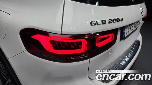 Mercedes-Benz GLB-Class 2021 — фото 9