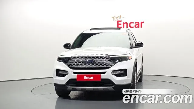 Ford Explorer 2020 — фото 3
