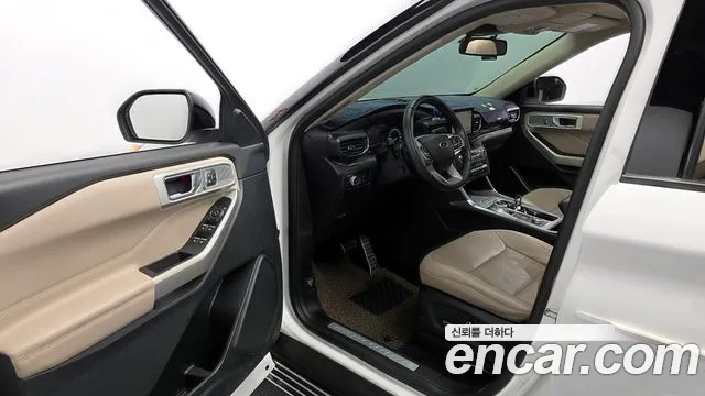 Ford Explorer 2020 — фото 13