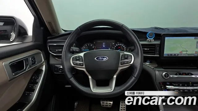 Ford Explorer 2020 — фото 19