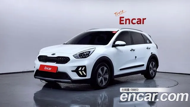 Kia Niro 2021 — фото 1