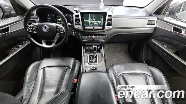 KG_Mobility_Ssangyong Rexton 2018 — фото 10