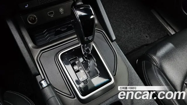 KG_Mobility_Ssangyong Rexton 2018 — фото 12