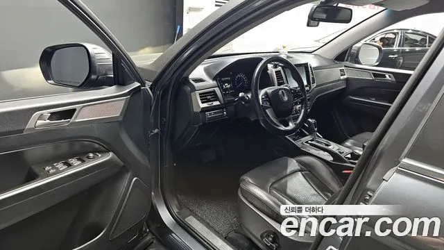 KG_Mobility_Ssangyong Rexton 2018 — фото 13