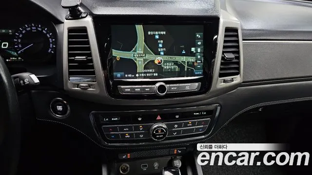 KG_Mobility_Ssangyong Rexton 2018 — фото 19