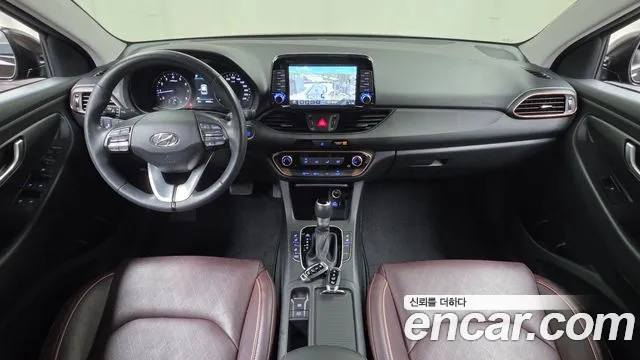 Hyundai i30 2018 — фото 10