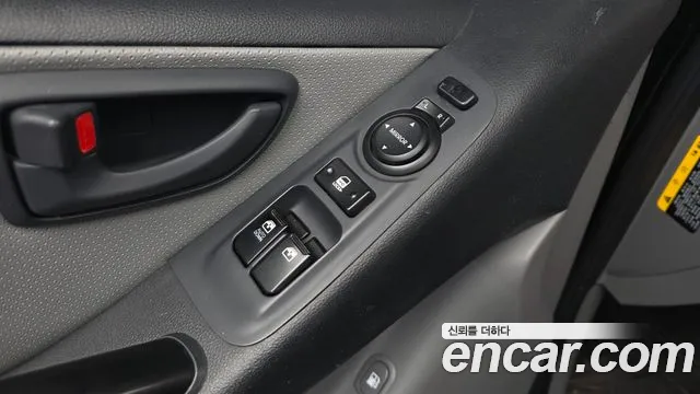 Hyundai Starex 2018 — фото 20