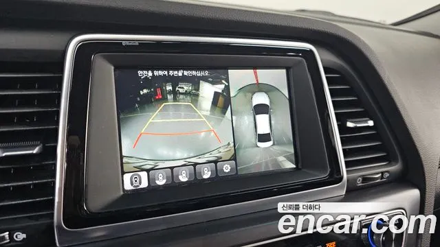 Hyundai Sonata 2018 — фото 18