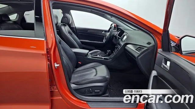 Hyundai Sonata 2016 — фото 17