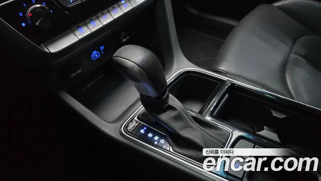 Hyundai Sonata 2018 — фото 9