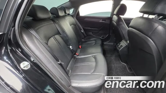 Hyundai Sonata 2018 — фото 20
