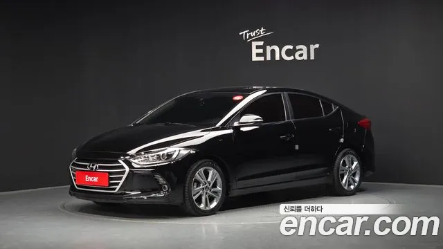 Hyundai AVANTE 2018 — фото 1