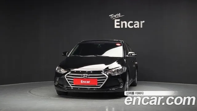 Hyundai AVANTE 2018 — фото 3
