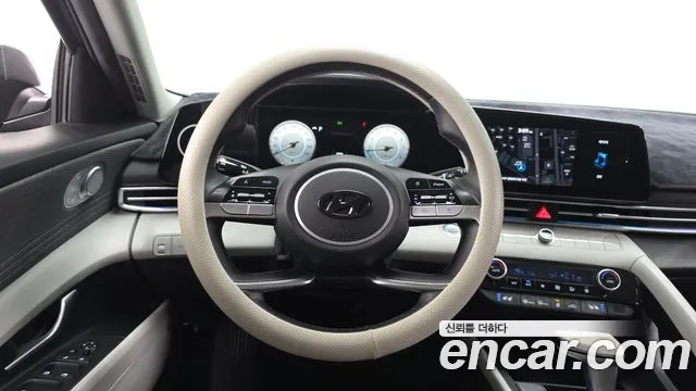 Hyundai AVANTE 2021 — фото 19