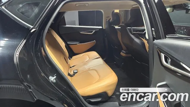 Kia EV6 2023 — фото 17