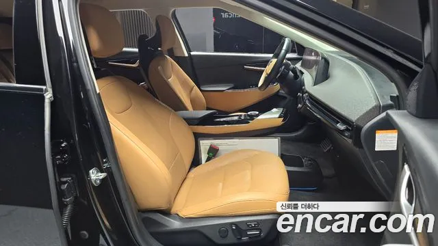 Kia EV6 2023 — фото 16