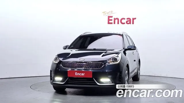 Kia Niro 2018 — фото 3