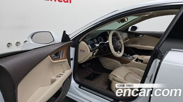 Audi A7 2016 — фото 12