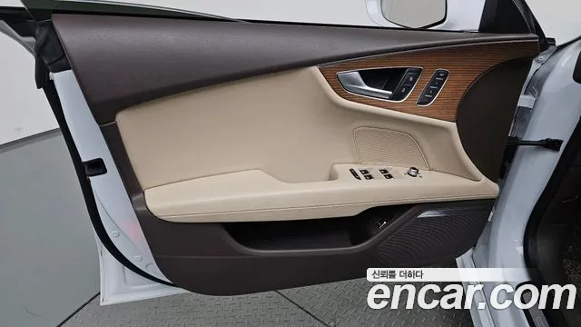 Audi A7 2016 — фото 13