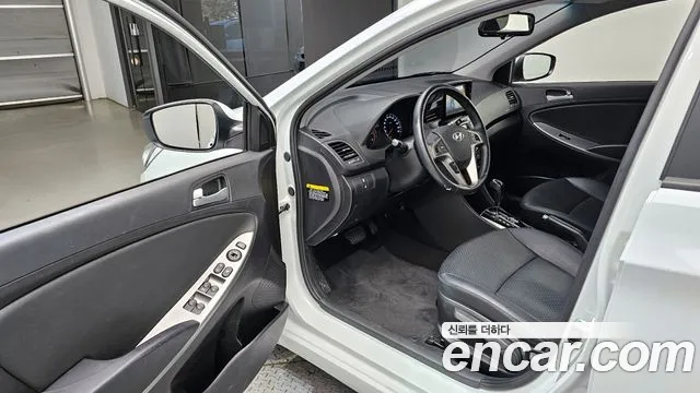 Hyundai Accent 2019 — фото 13