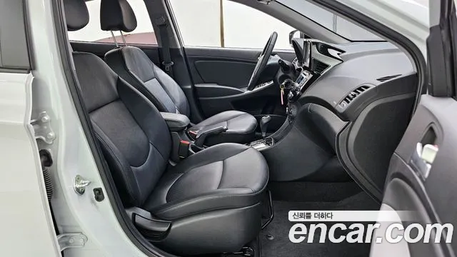 Hyundai Accent 2019 — фото 17